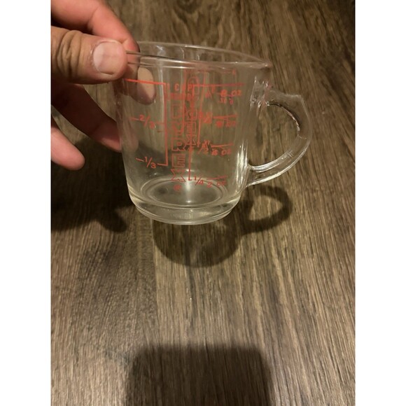 Set of 4 Pyrex Glass Measuring Cups w/Spouts Red Letters Clear  1,1,2,&4 Cups - Picture 7 of 10